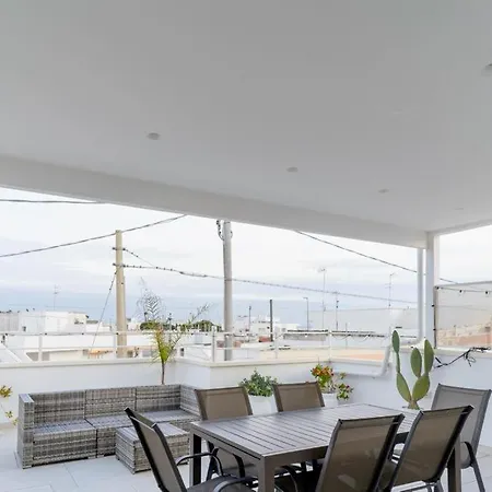 Hébergement de vacances Casa Al Mare Carola Torre Lapillo